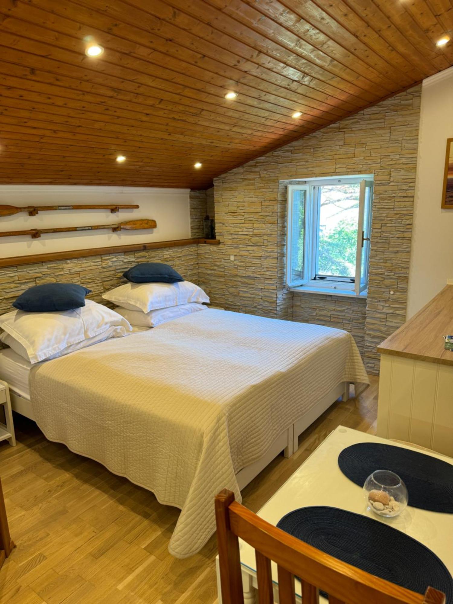 Studio Lorena Mali Losinj Exterior photo